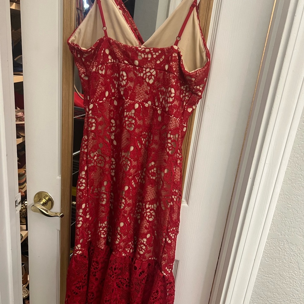 Romeo and Juliet Couture Red Lace Dress NWT *// - Picture 3 of 9